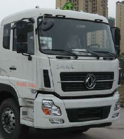東風(fēng)天龍前四后八鋁合金油罐車
