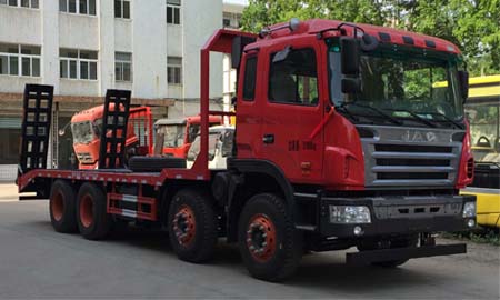 前四后八平板運(yùn)輸車(chē)圖片 前四后八平板運(yùn)輸車(chē)圖片