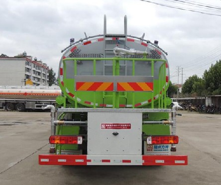 重汽豪沃天然氣18方灑水車