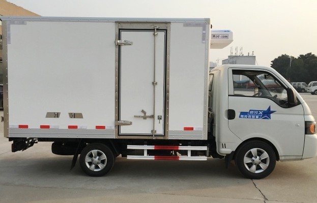 江淮帥鈴X國(guó)五3.1米冷藏車(chē)