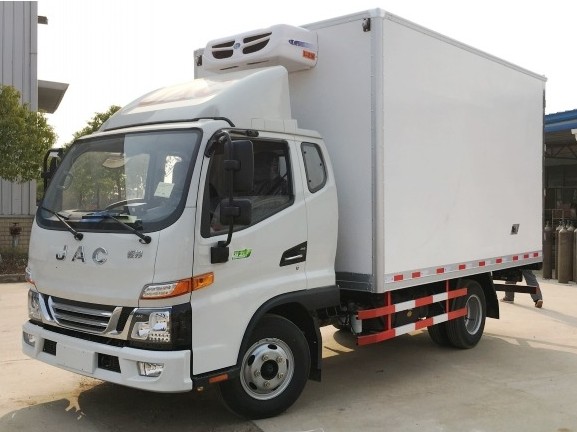 江淮駿鈴V5國五一排半4.2米冷藏車