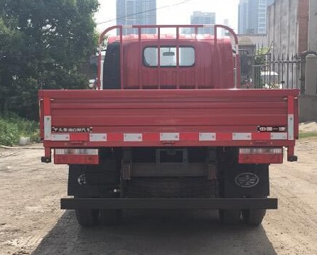 解放虎V自卸車
