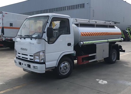 慶鈴五十鈴加油車圖片