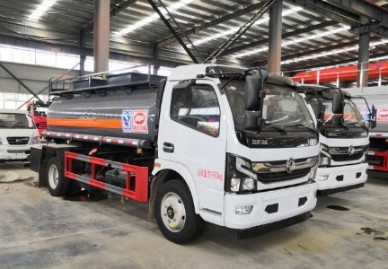 國六東風凱普特腐蝕性物品罐式運輸車 國六東風凱普特腐蝕性物品罐式運輸車