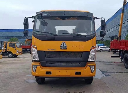 國六重汽豪沃G5X清障車