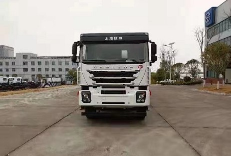 國(guó)六30方紅巖前四后八400馬力供液車