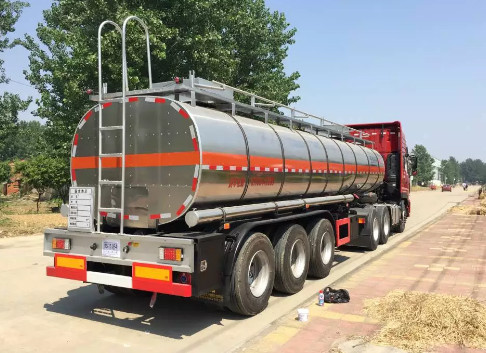 液態(tài)硫磺運(yùn)輸車