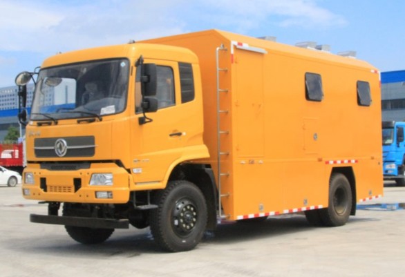 東風(fēng)四驅(qū)越野飲食保障車(chē) 東風(fēng)四驅(qū)越野飲食保障車(chē)