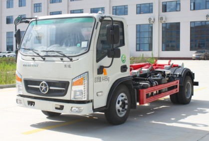 大運翼途藍牌勾臂垃圾車
