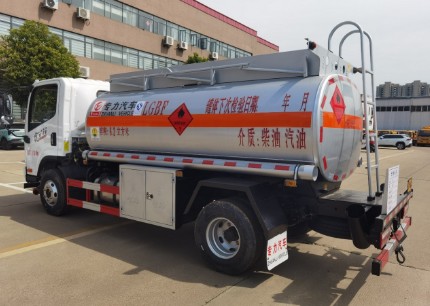 解放5噸流動(dòng)加油車_專力牌ZLC5090GJYCC6型加油車 解放5噸流動(dòng)加油車_專力牌ZLC5090GJYCC6型加油車
